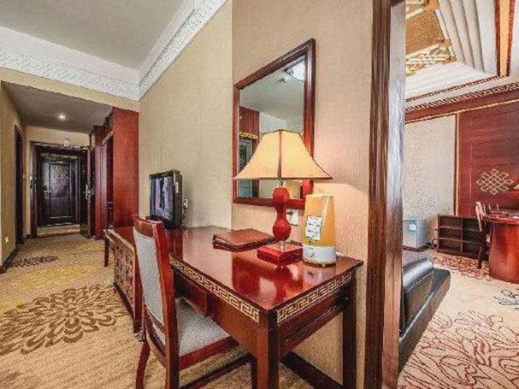 Shangri-La Original Density Hotel Экстерьер фото