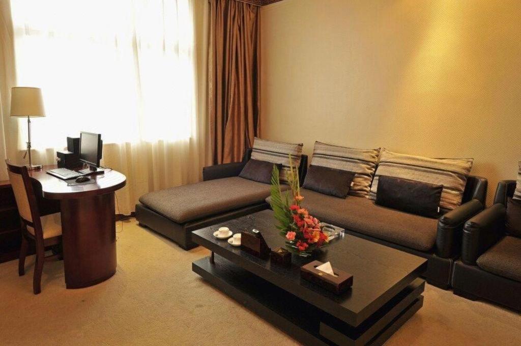 Shangri-La Original Density Hotel Экстерьер фото